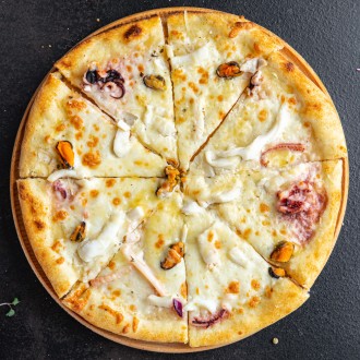 지중해 해산물 피자